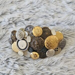 Vintage-Inspired Gold and Silver Brooch